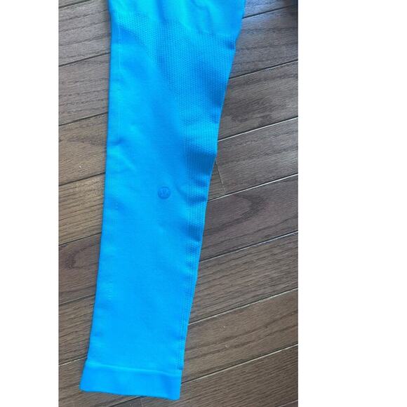 Lululemon Flow and Go Crop Teal Size SMALL - Picture 10 of 12